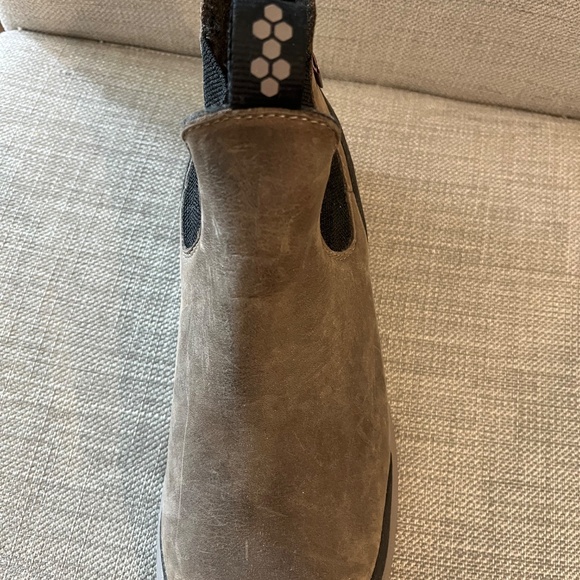 Danner Pub Garden Chelsea boot - Picture 2 of 3